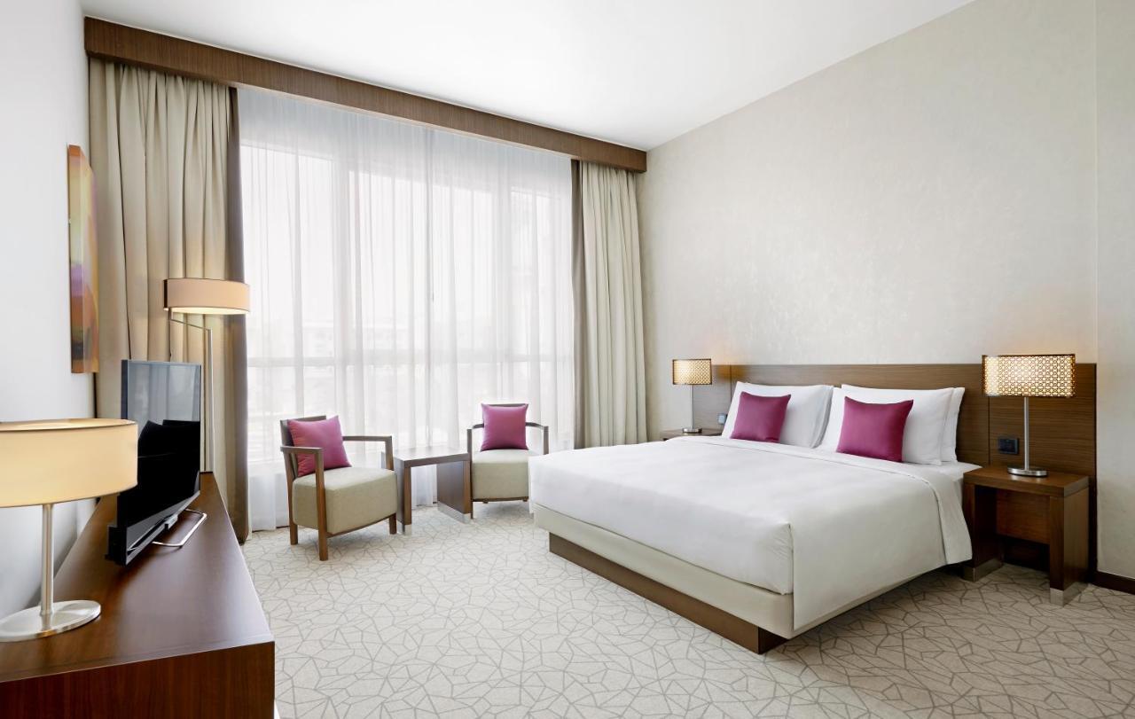 Hyatt Place Dubai Jumeirah Residences Екстер'єр фото